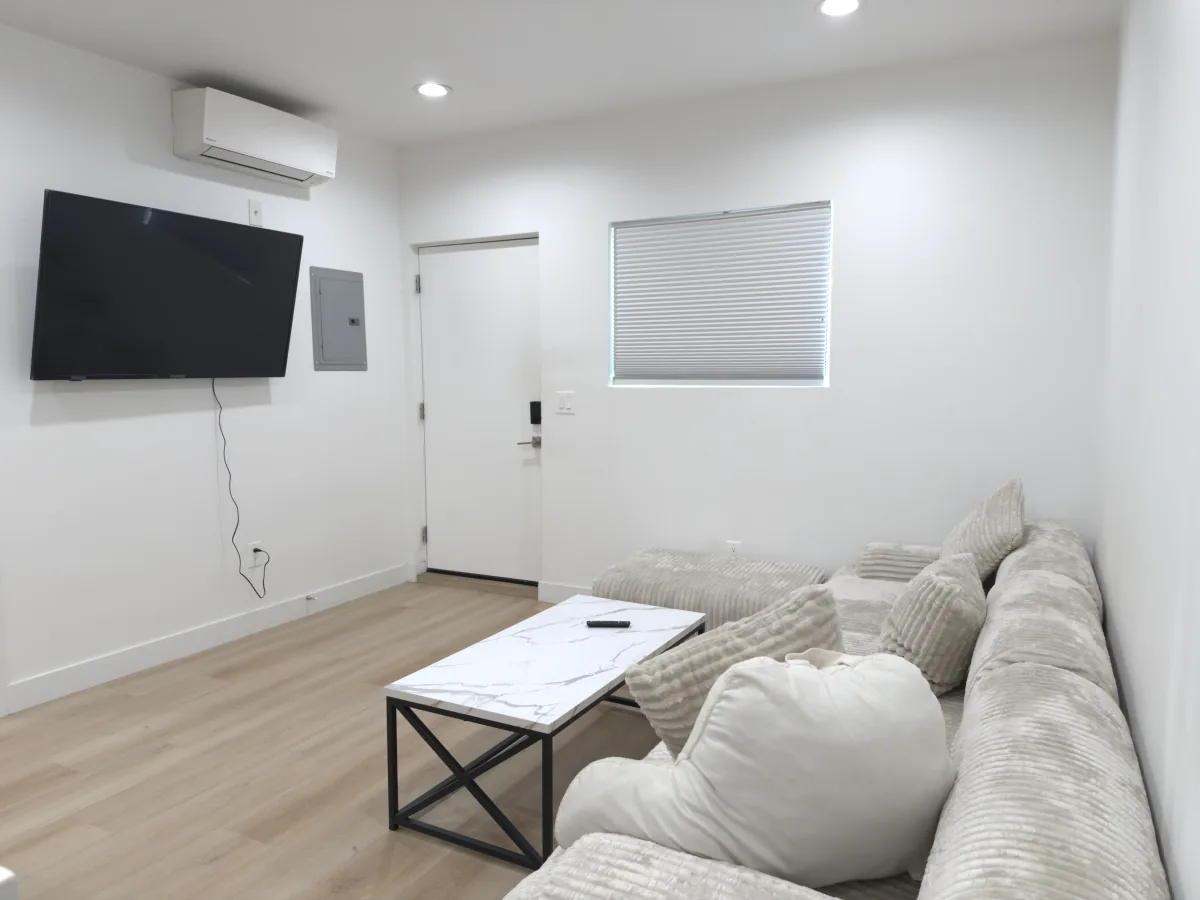Garage Conversion after, photo 4