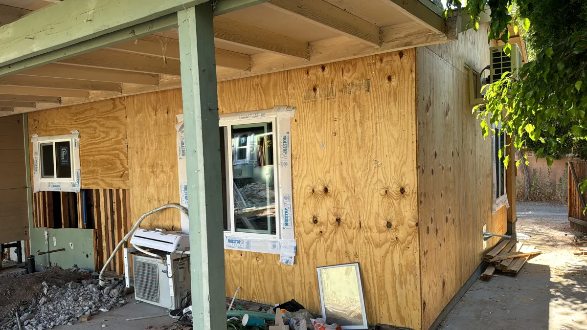 Garage Conversion before, photo 5